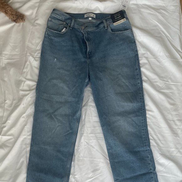 Curve Love Ultra High Rise 90s Straight Jean - Picture 3 of 5